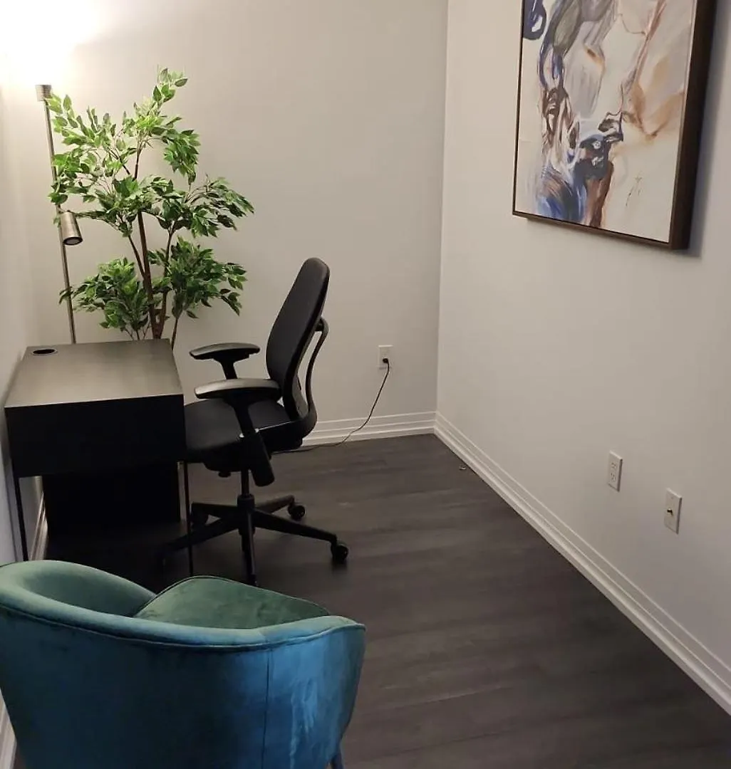 Stylish Stay Toronto Oasis - Reg # Str-2309-Hmvrvx Exp Feb 21, 2026 Canada